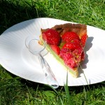 tarte pistache, fraises et framboises